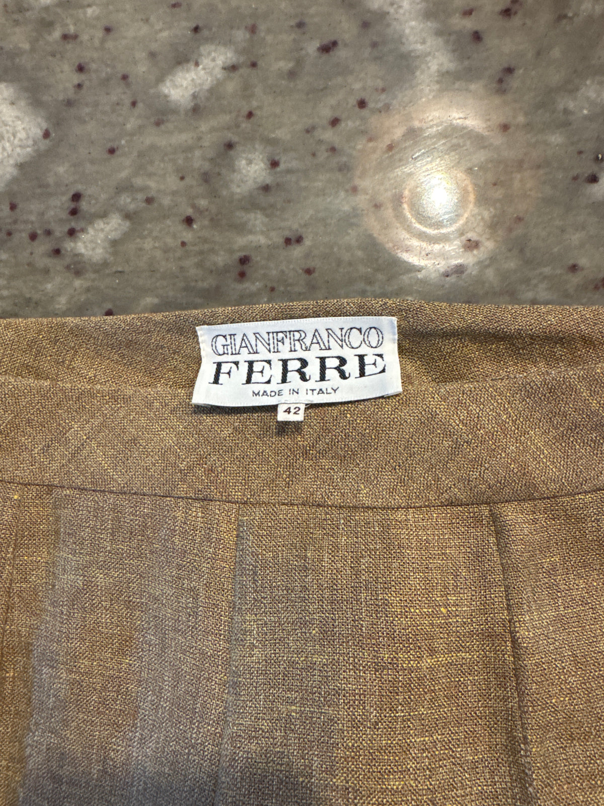 Gianfranco Ferre Linen Beige Trousers 10