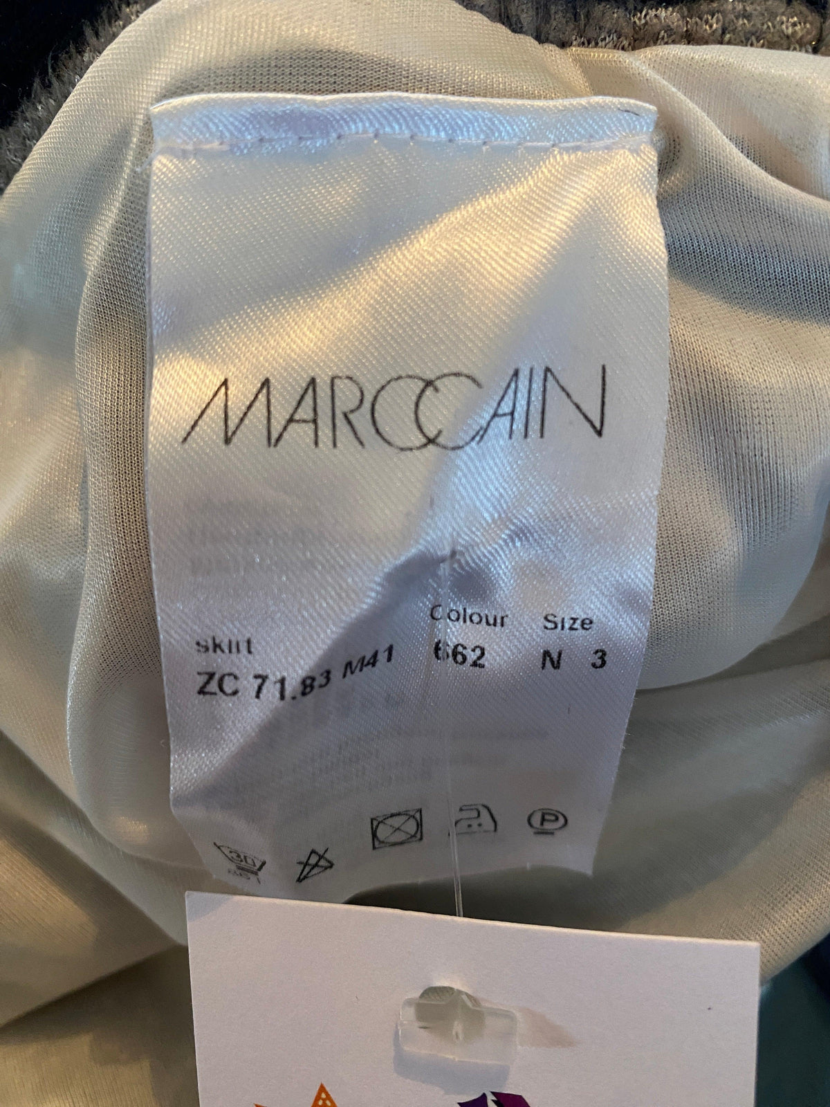 Marc Ccain Embossed Fabric Skirt Taupe UK Size 12 - Ava & Iva