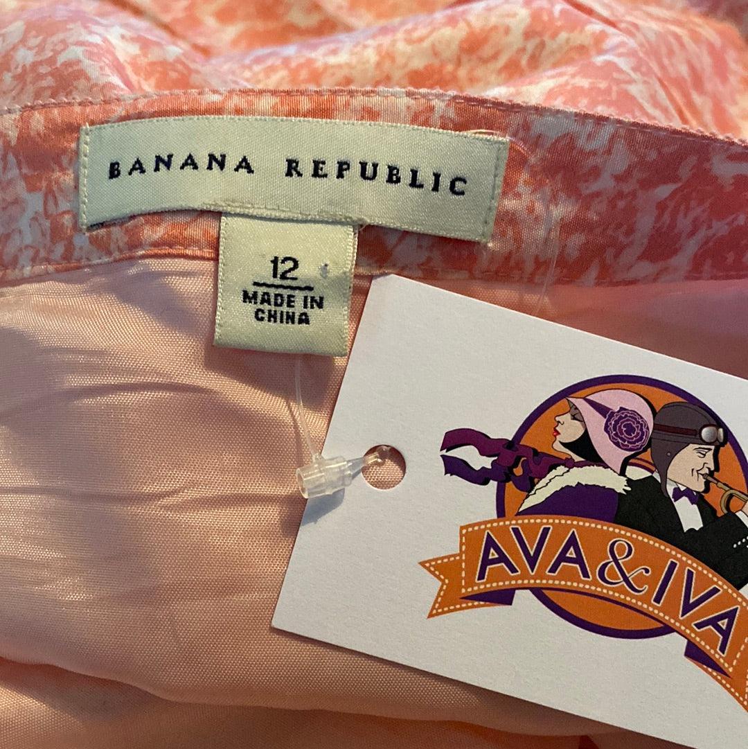 Banana Republic Silk Pink Floral Skirt UK Size 12 - Ava & Iva