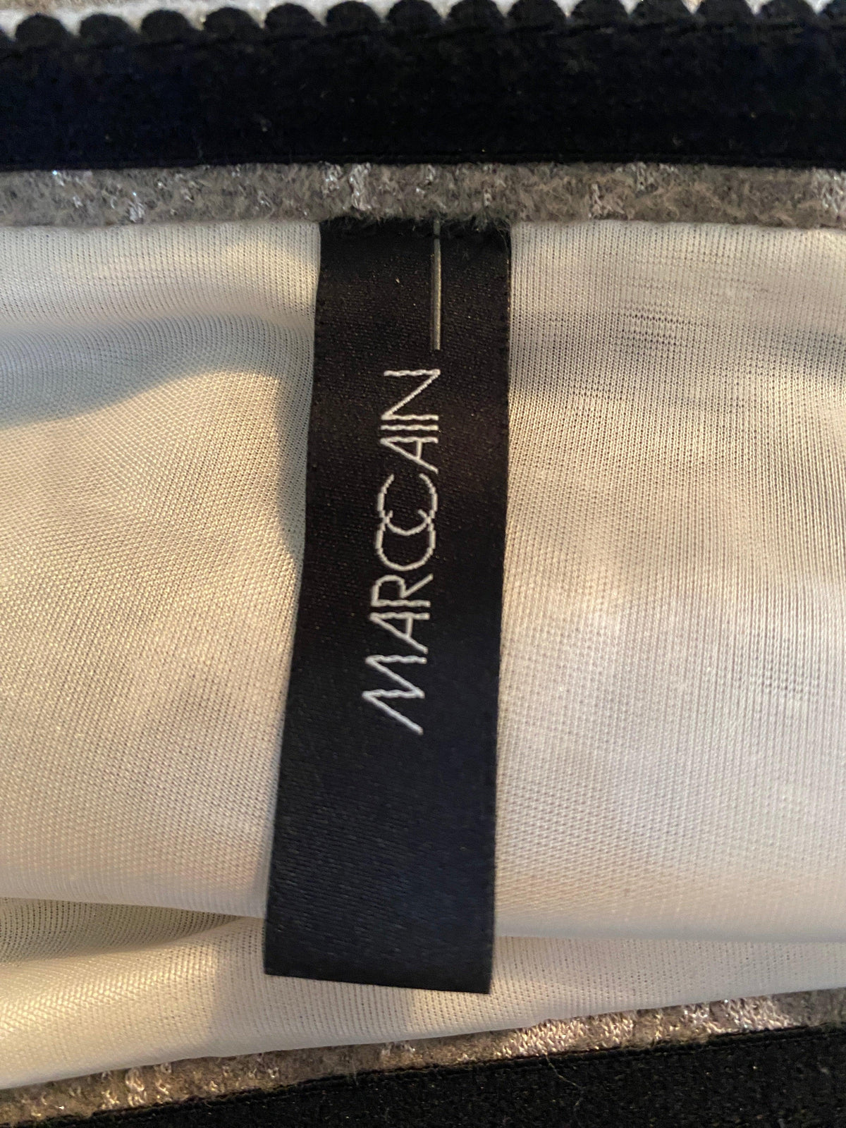 Marc Ccain Embossed Fabric Skirt Taupe UK Size 12 - Ava & Iva