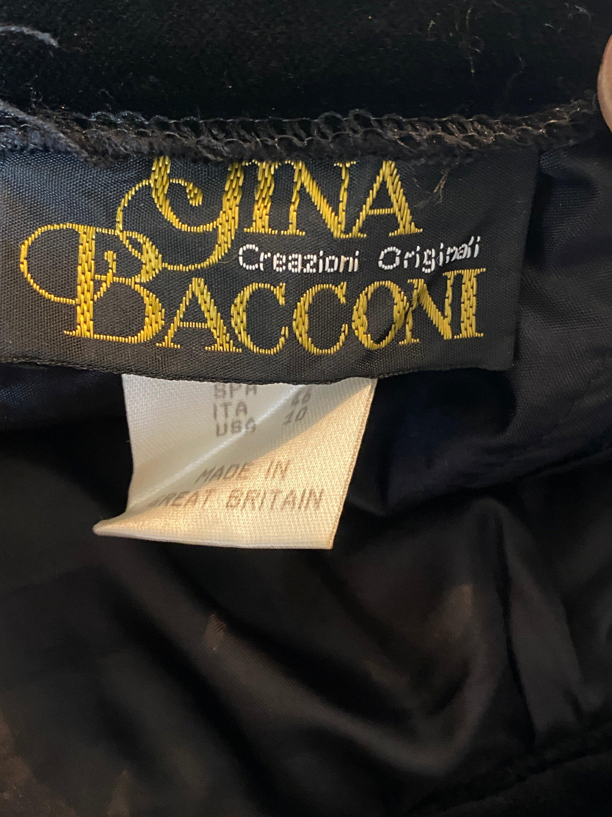 Gina Bacconi Vintage Black Velvet Skirt with Silver Bow Belt UK Size 10 - Ava & Iva