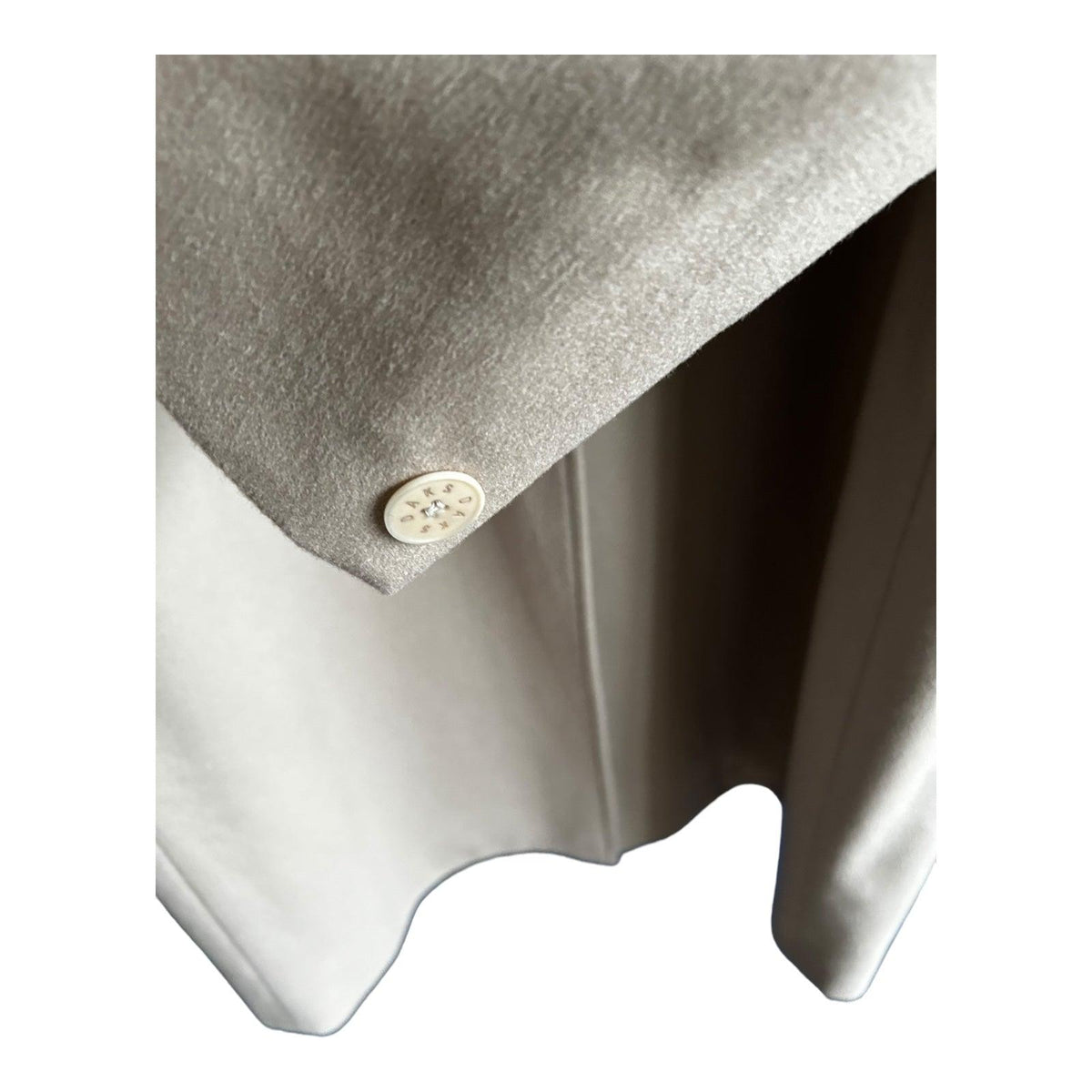 Daks Cashmere Blend Long Sleeved Cream Coat Uk Size 14 - Ava & Iva