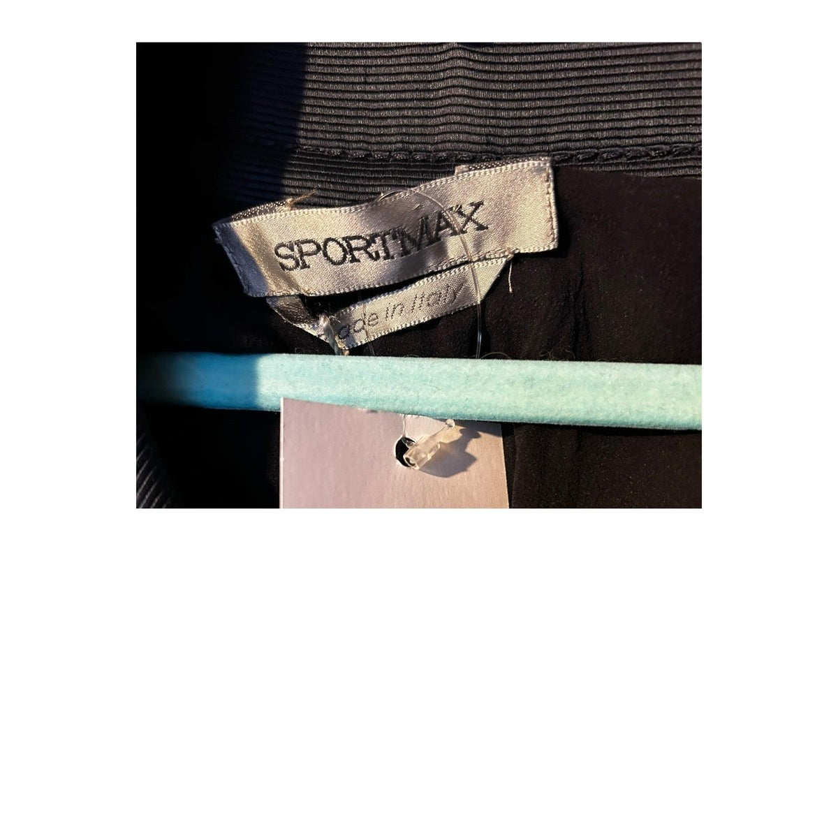 Sportsmax Wool Navy Long Sleeved Coat UK Size 16. - Ava & Iva