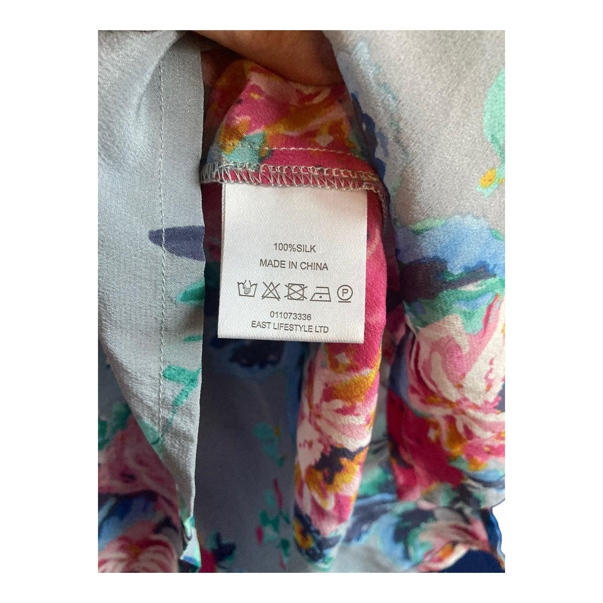 East Silk Short Sleeved Light Blue Floral Blouse UK Size Small - Ava & Iva