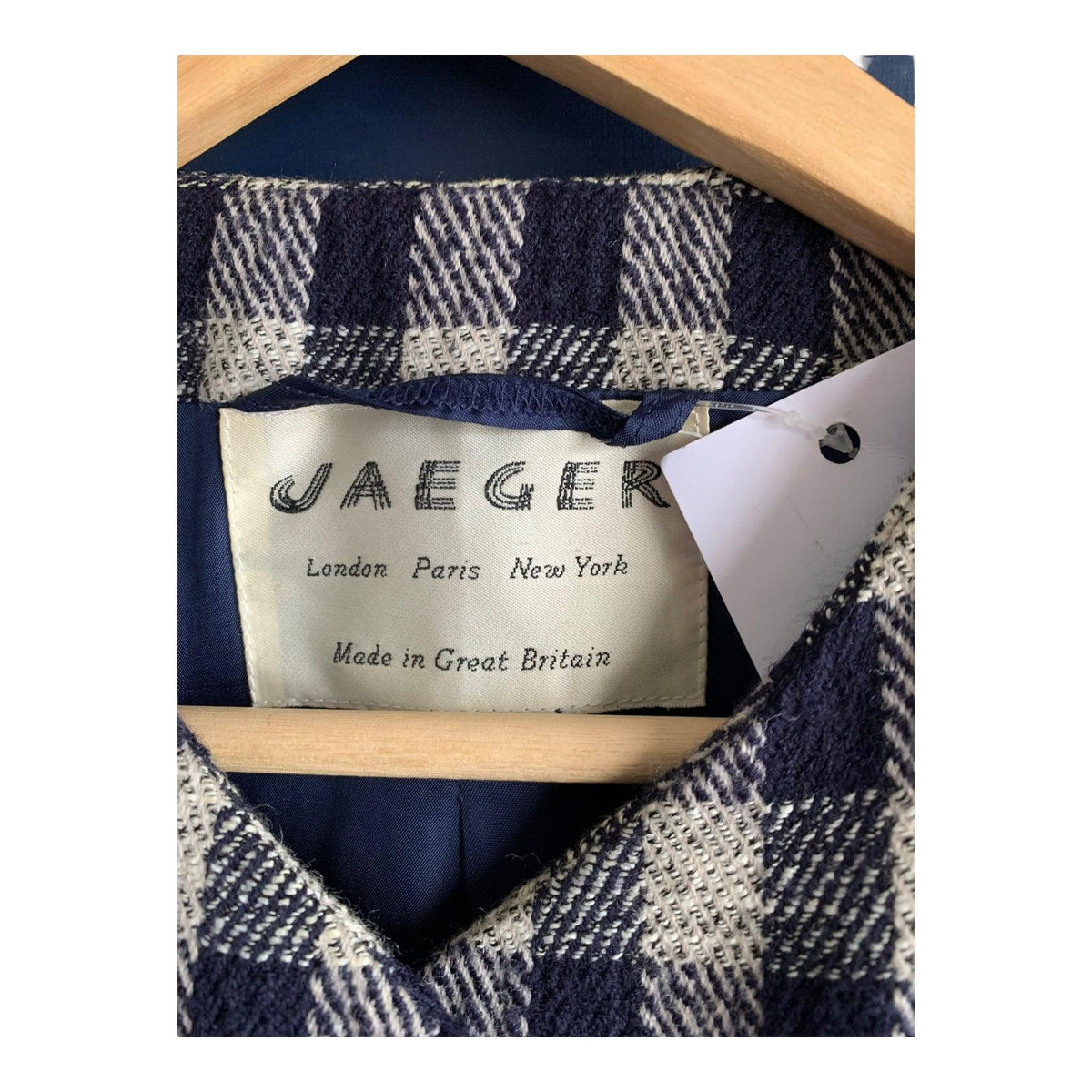 Jaeger Wool Blend Black & White Checked Long Sleeved Jacket UK Size 10 - Ava & Iva