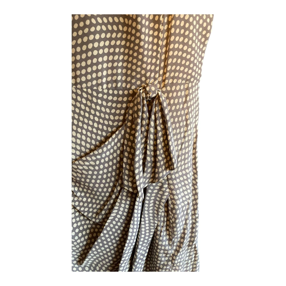 Paddy Campbell 100% Silk Grey Spotted Short Sleeved Dress UK Size 16 - Ava & Iva