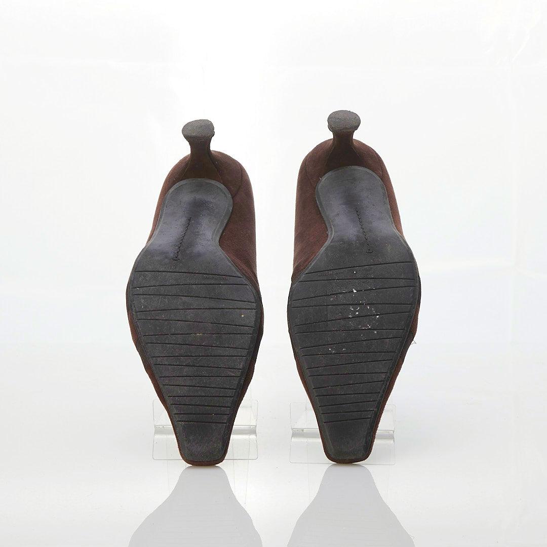 Russell & Bromley Suede Brown Court Shoe UK Size 8.5 - Ava & Iva