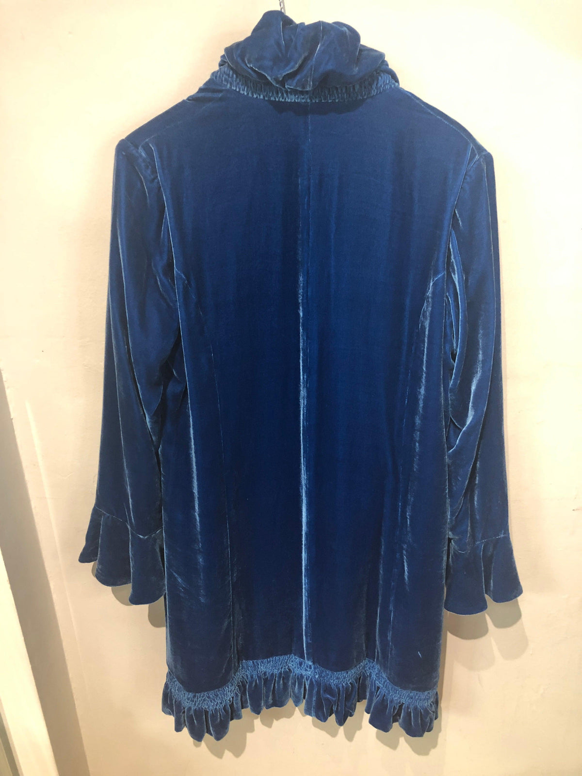Wonderland amazing electric blue velvet coat size M - Ava & Iva