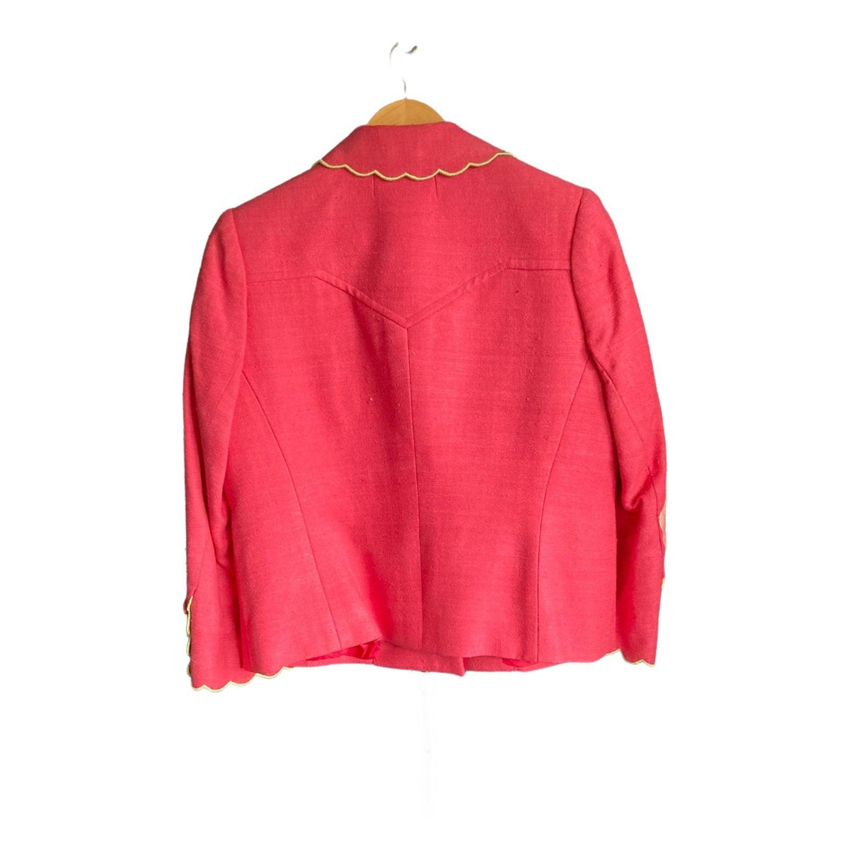 Parveen Couturie're Pink Short Sleeved Dress Suit And Long Sleeved Jacket UK Size 14 - Ava & Iva