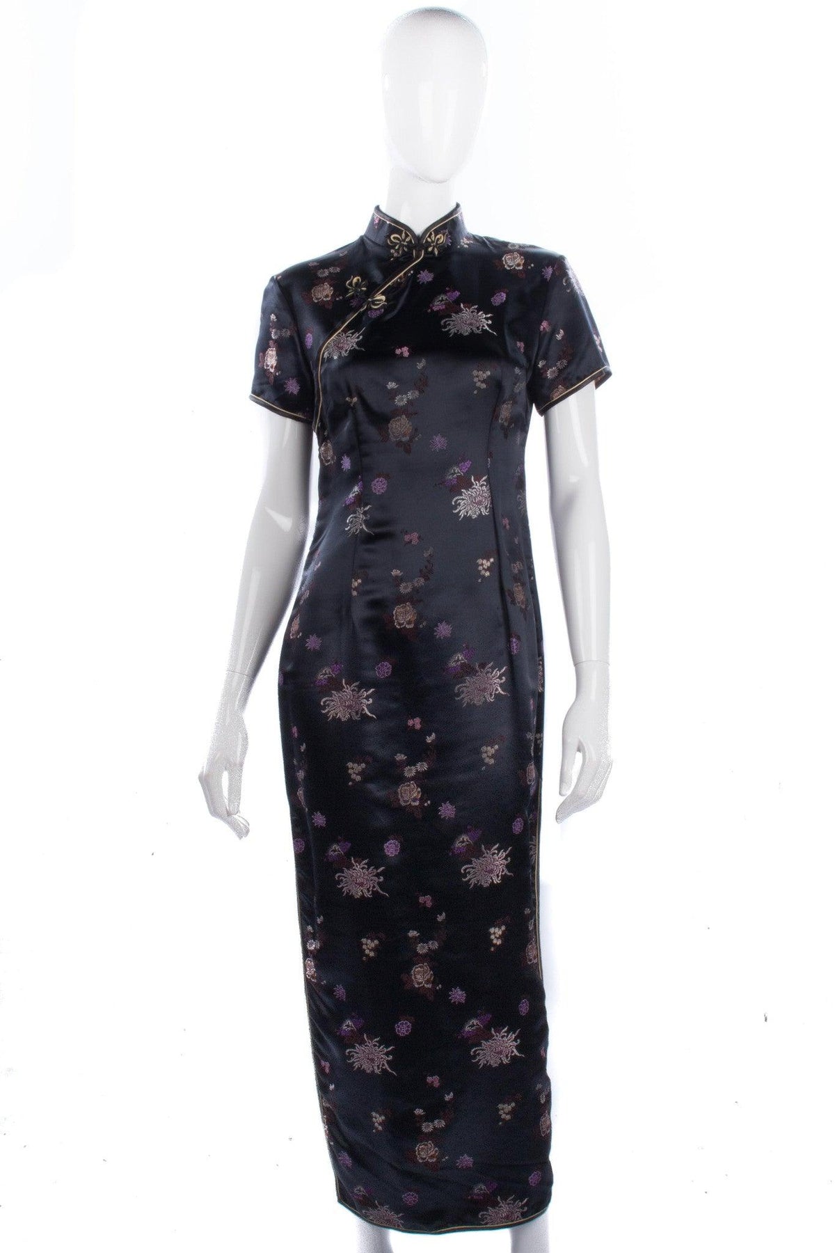 Chinese  "Dachunghwa" Long Black Embroidered Dress. Size 8 - Ava & Iva