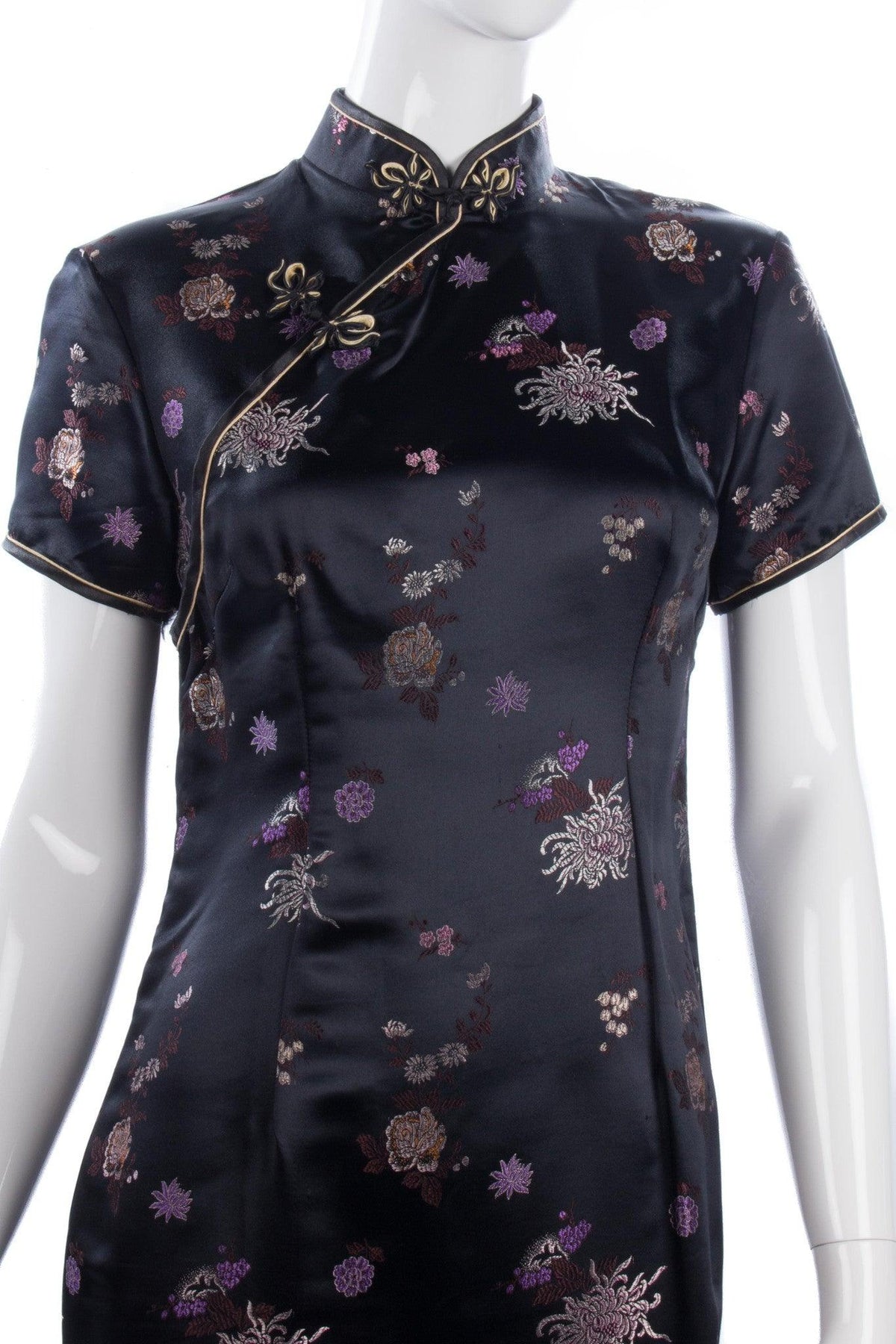 Chinese  "Dachunghwa" Long Black Embroidered Dress. Size 8 - Ava & Iva