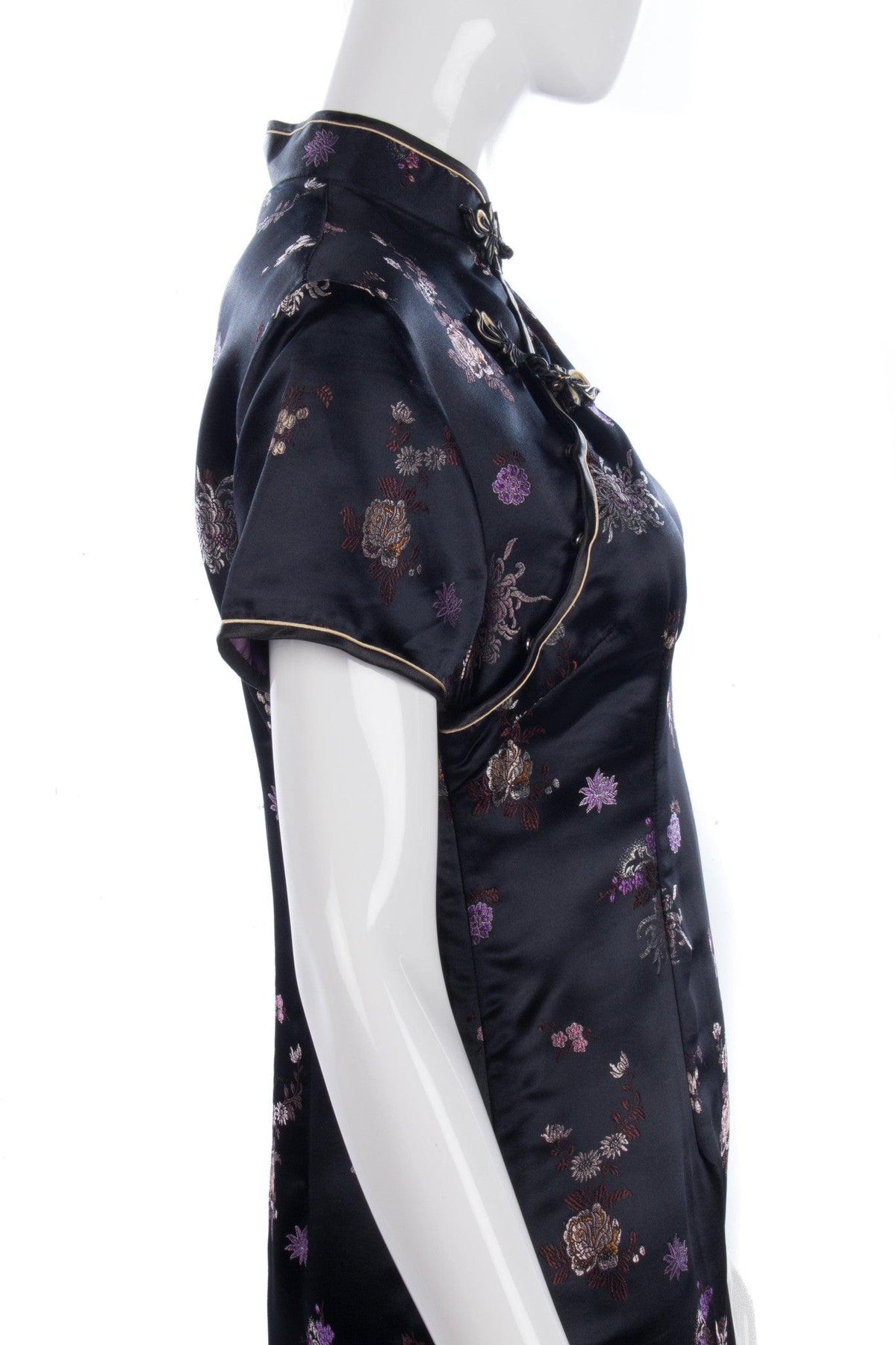 Chinese  "Dachunghwa" Long Black Embroidered Dress. Size 8 - Ava & Iva