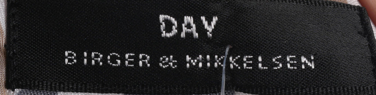 Beautiful Day Birger et Mikkelsen wrap over style dress size M - Ava & Iva