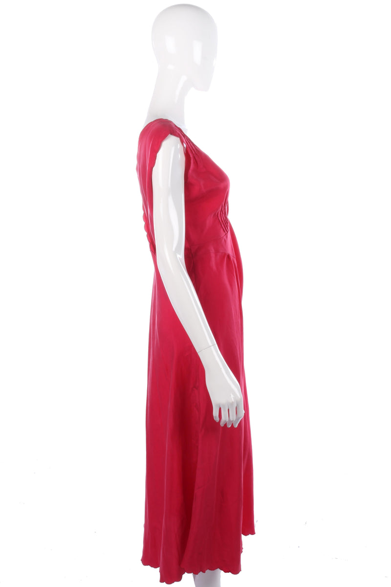 Beautiful red silk dress with scalloped neckline size 12/14 - Ava & Iva