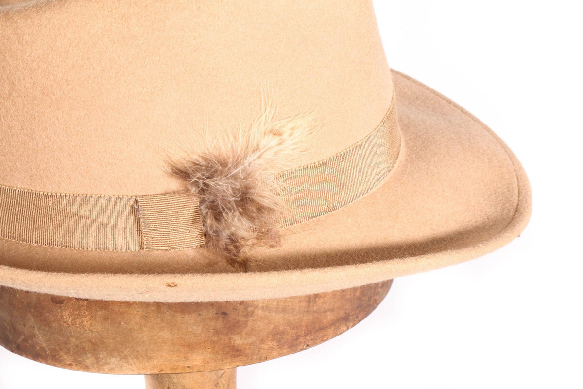 Jean-Pierre Dalet beige trilby hat detail