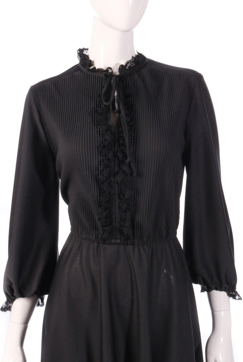 Leygil vintage 1970's dress black size M front