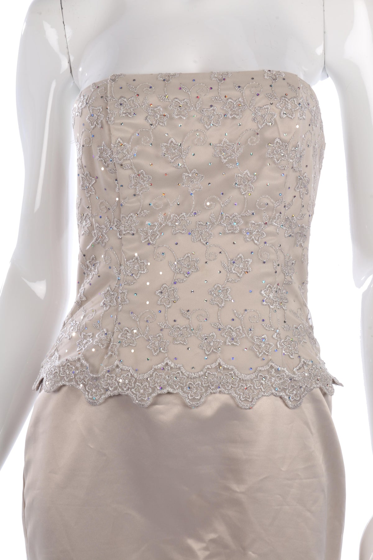 Scott McClintock cream  ball gown size 10 - Ava & Iva