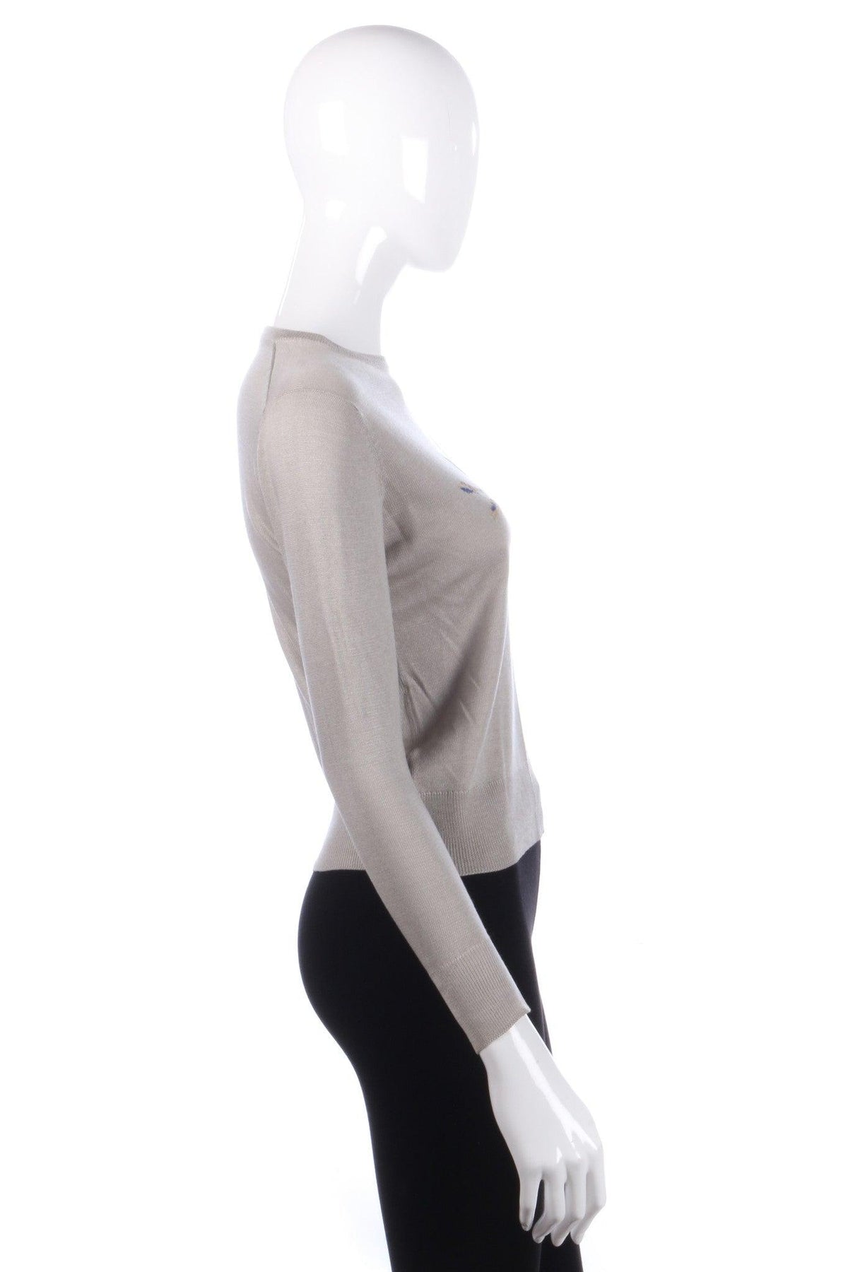 Glenevan grey jumper with flower size 6/8 side