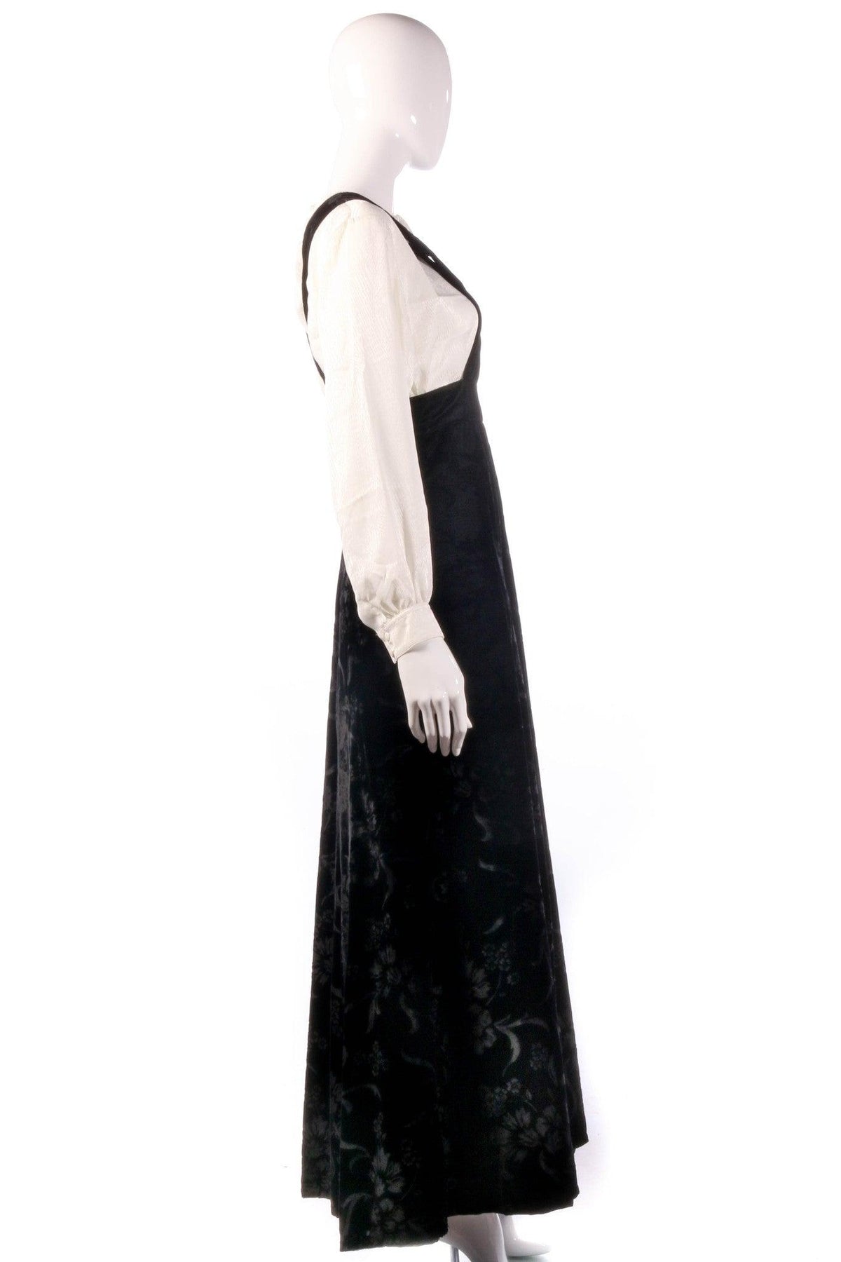 Vintage 70's embossed velvet pinafore side