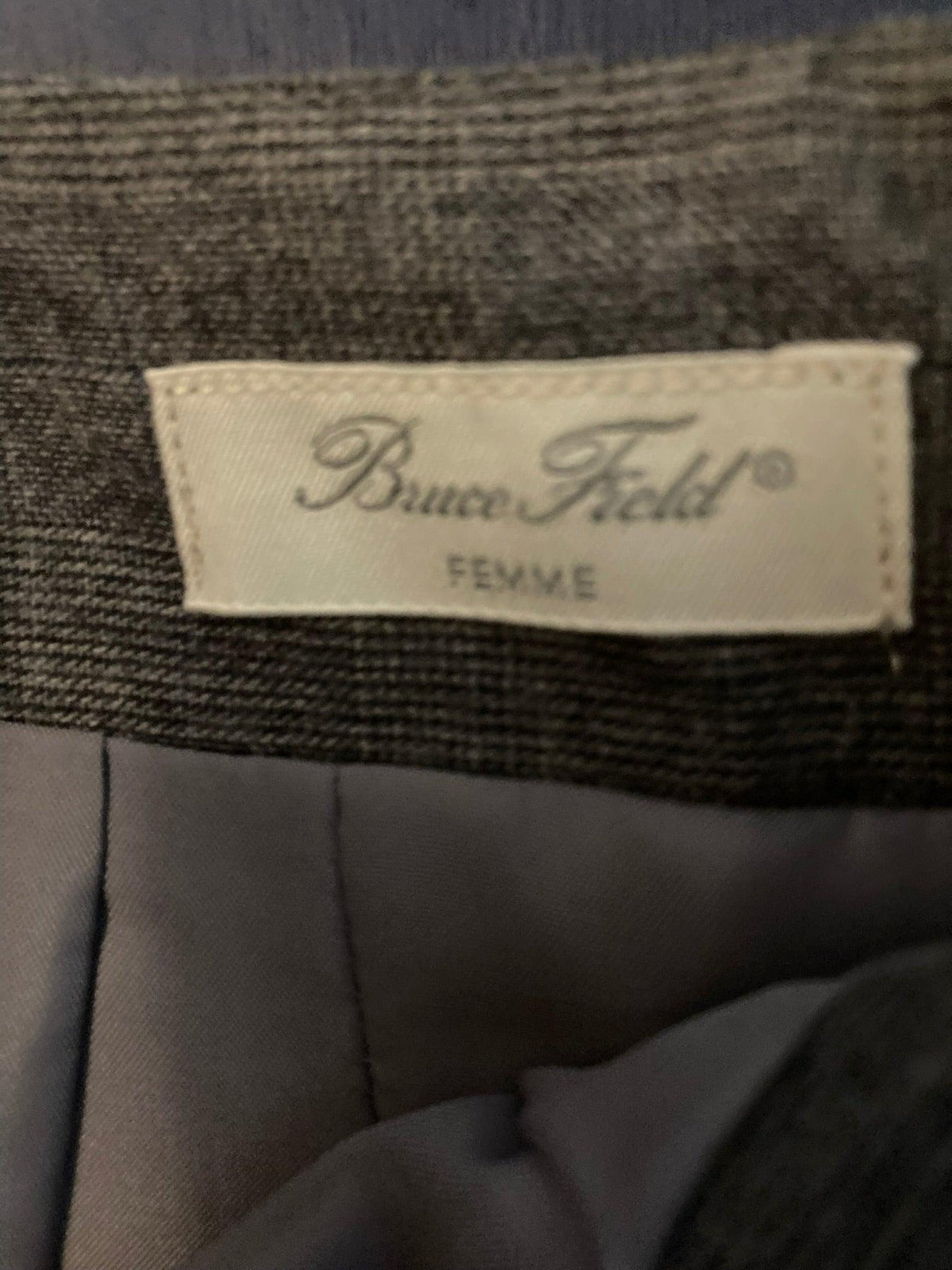 Bruce Field Femme Grey Skirt Suit UK Size 12 - Ava & Iva