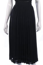 Lovely black pleated skirt size 12 - Ava & Iva