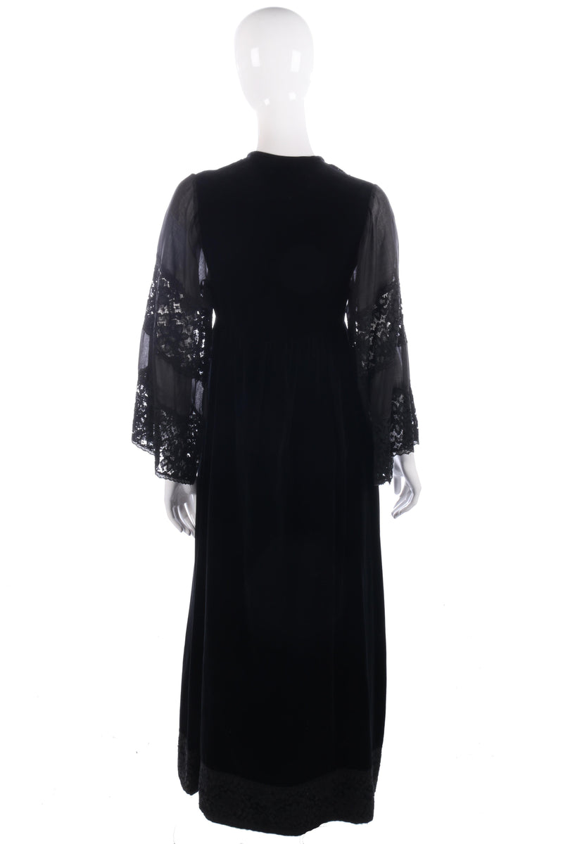 Vintage early 1970's gothic black velvet and lace dress by Angela Gore size 10 - Ava & Iva