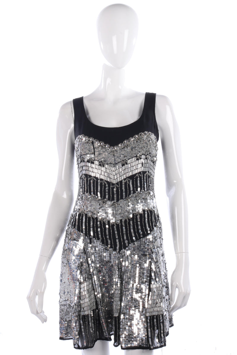 Stunning flapper style dress size 8 - Ava & Iva