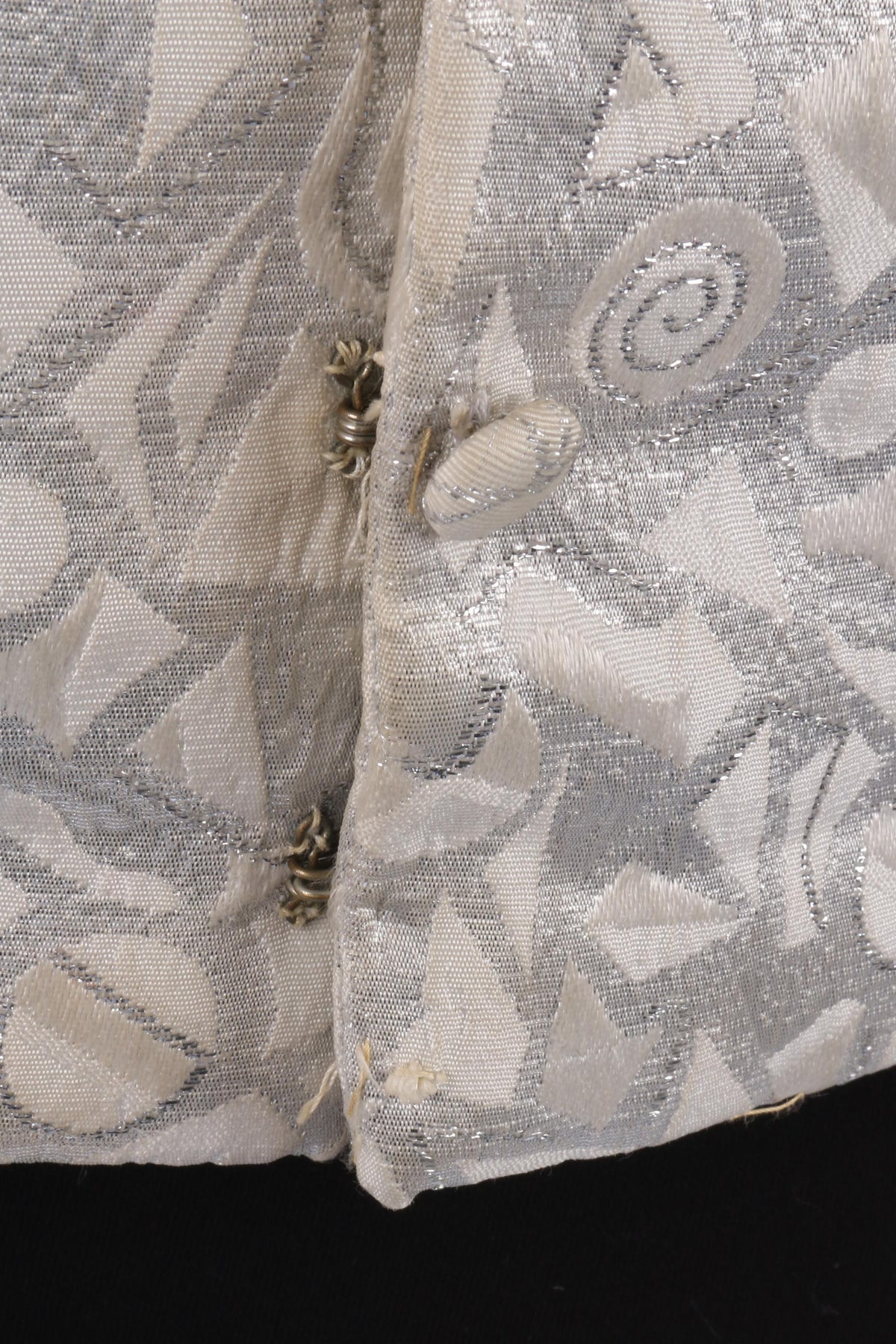 Fabulous vintage silver metallic waistcoat - Ava & Iva