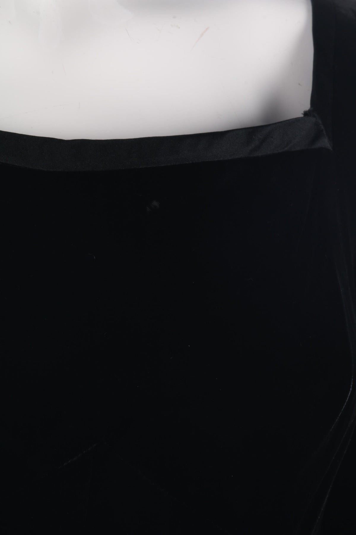 Fabulous black vintage velvet dress size 10 - Ava & Iva