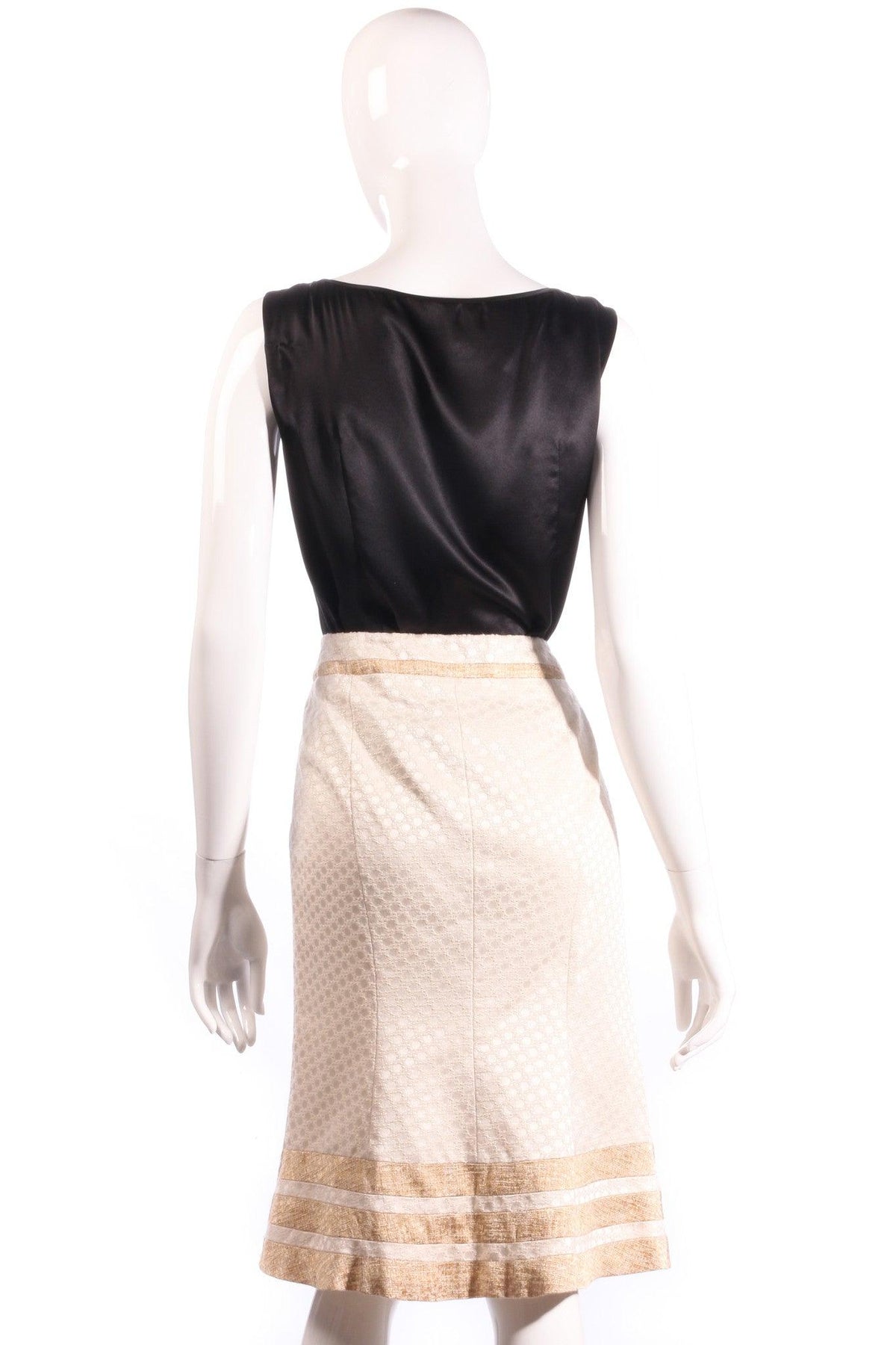 Karen Millen beige textured skirt size 14 - Ava & Iva