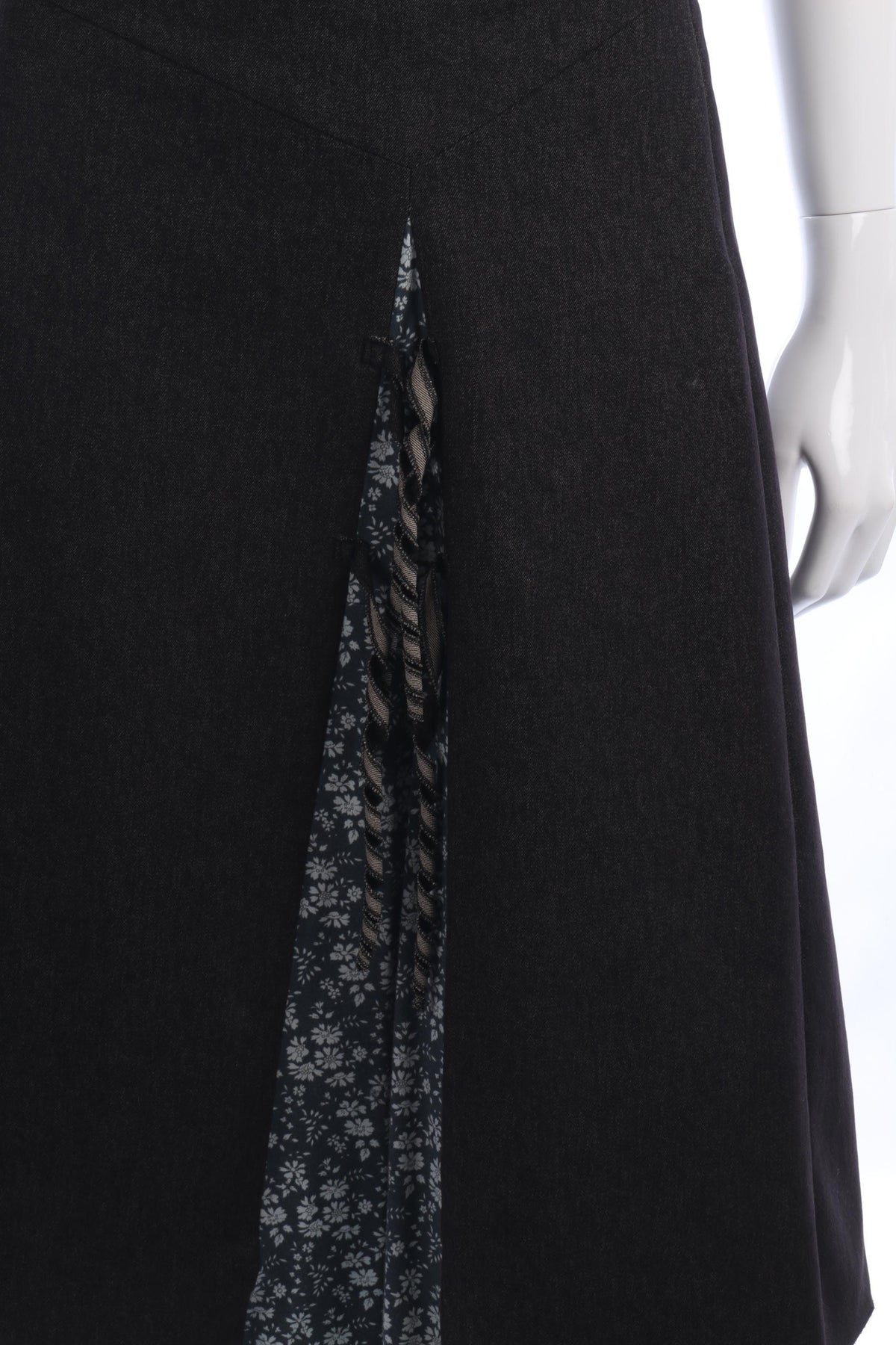 Anthology Avoca Skirt Dark Grey with Floral Panel Size 12 - Ava & Iva