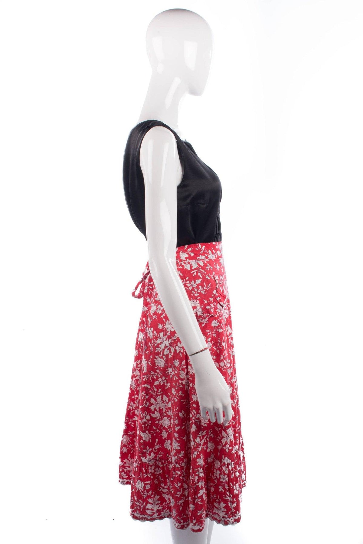 Exclusive Fashion Vintage Skirt Cotton Red Floral with Pockets UK10/12 - Ava & Iva
