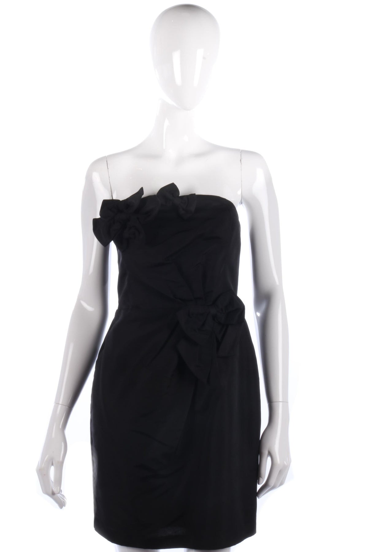 Fabulous black cocktail dress with bow details size 10 - Ava & Iva