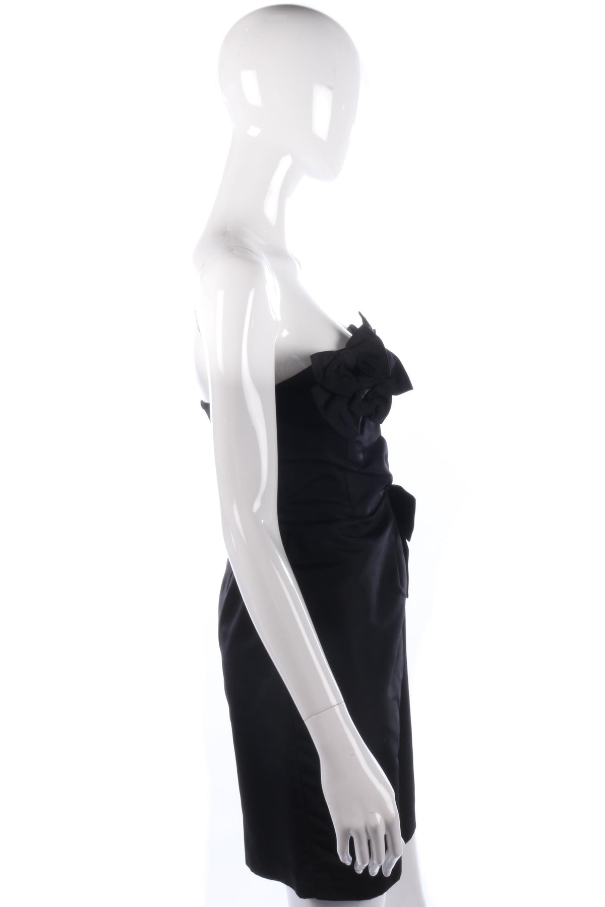 Fabulous black cocktail dress with bow details size 10 - Ava & Iva