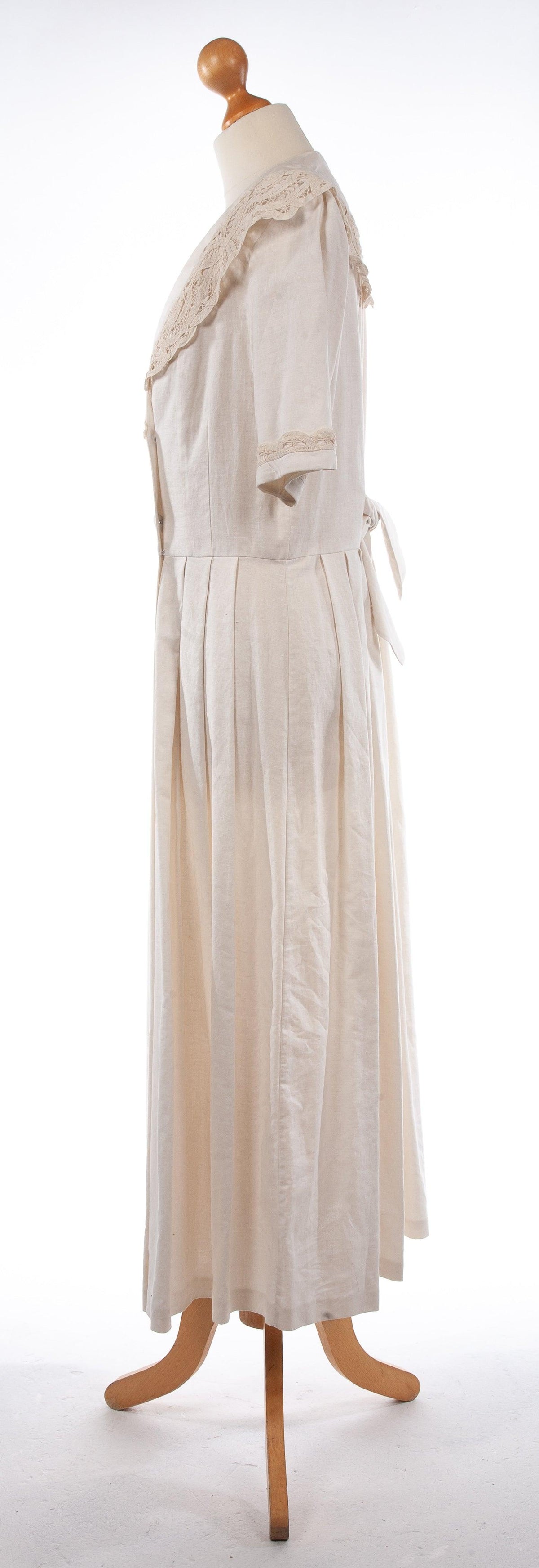 laura ashley summer dresses Laura Ashley Cream Linen and Cotton Summer Dress With Lace Collar UK 1 – Ava & Iva