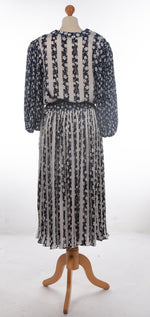 Janan Studio Maxi Dress with Pleats and Puff Sleeves Nay Blue and White Floral UK 12/14 - Ava & Iva