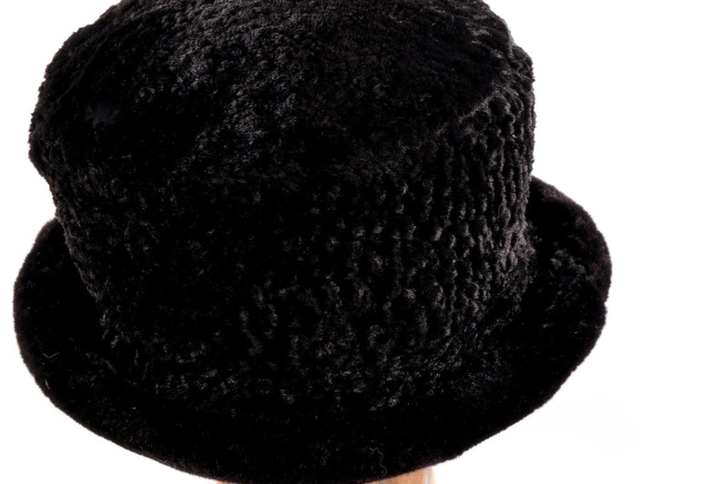 Black textured fur hat  side