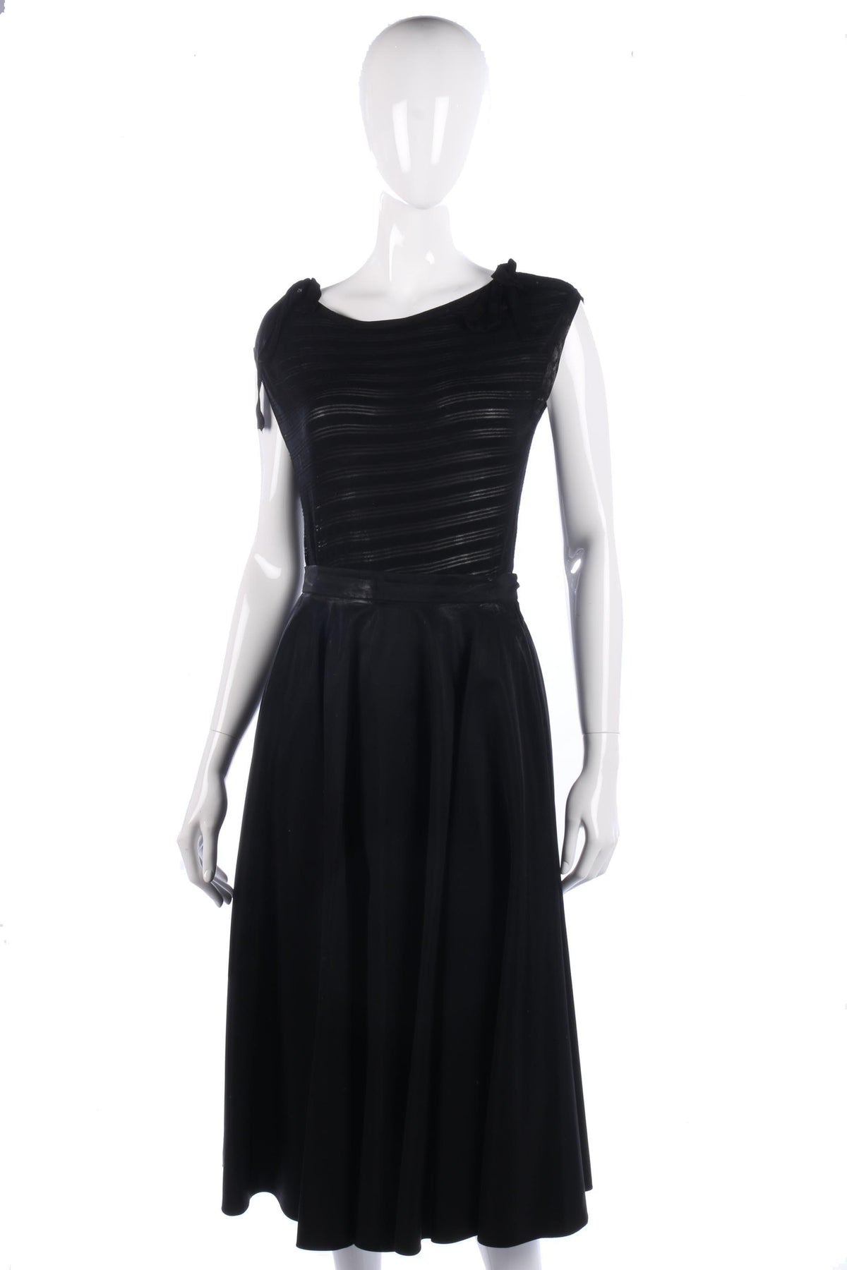 Vintage Sportaville Model Black Skirt Size S - Ava & Iva