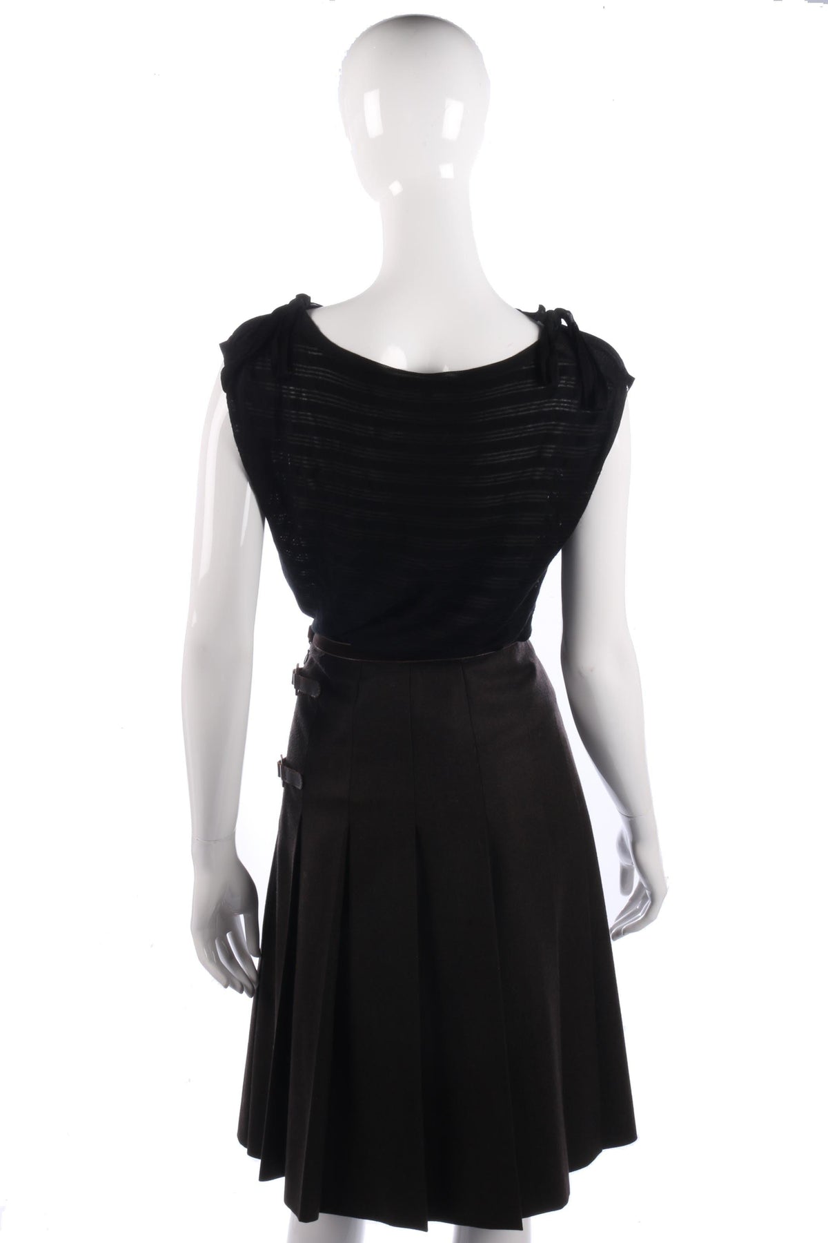 Fabulous wool and silk lined skirt size 10 - Ava & Iva