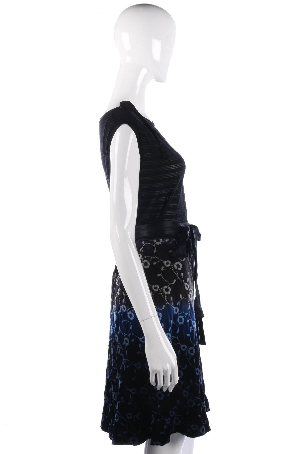 Whistles ombre embroidered skirt size 10 - Ava & Iva