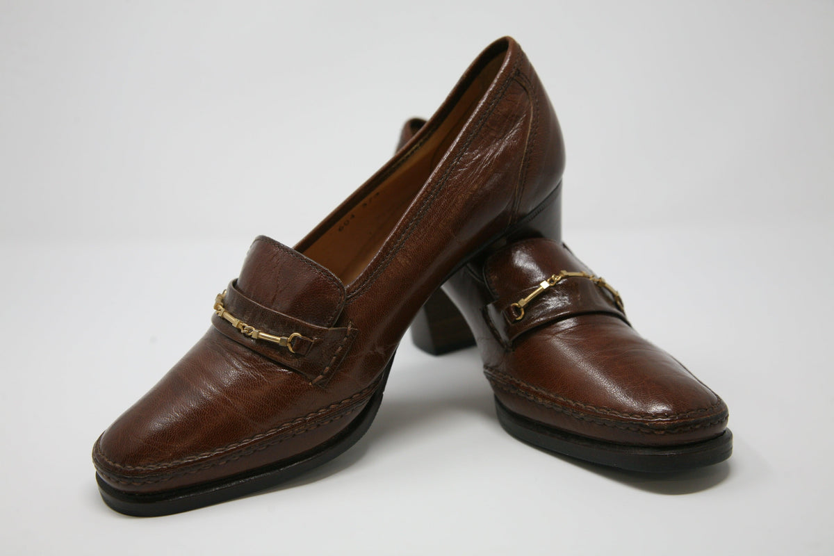 Kurt Geiger Vintage Heeled Loafers Brown with Gold Bar Size 37.5 Made In Italy - Ava & Iva