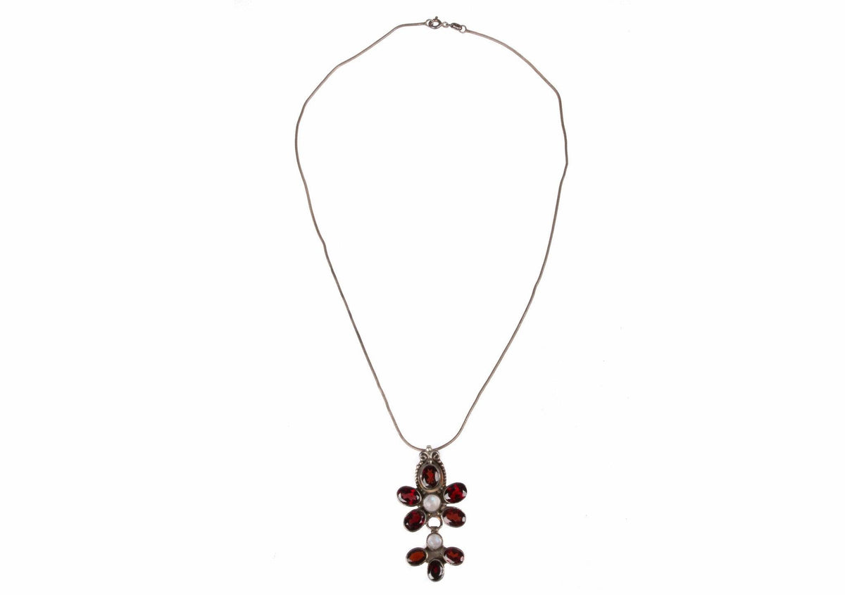 Garnet and moonstone pendant silver necklace - Ava & Iva