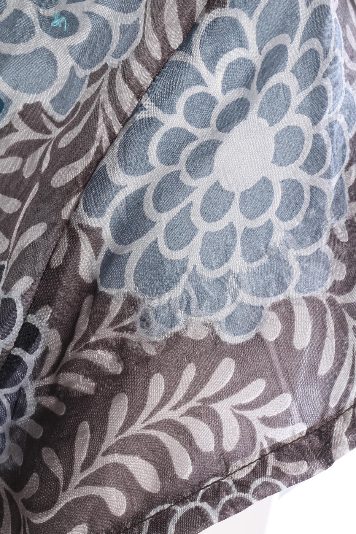 Norman Longstaff Silk Top Grey and Teal Size M - Ava & Iva