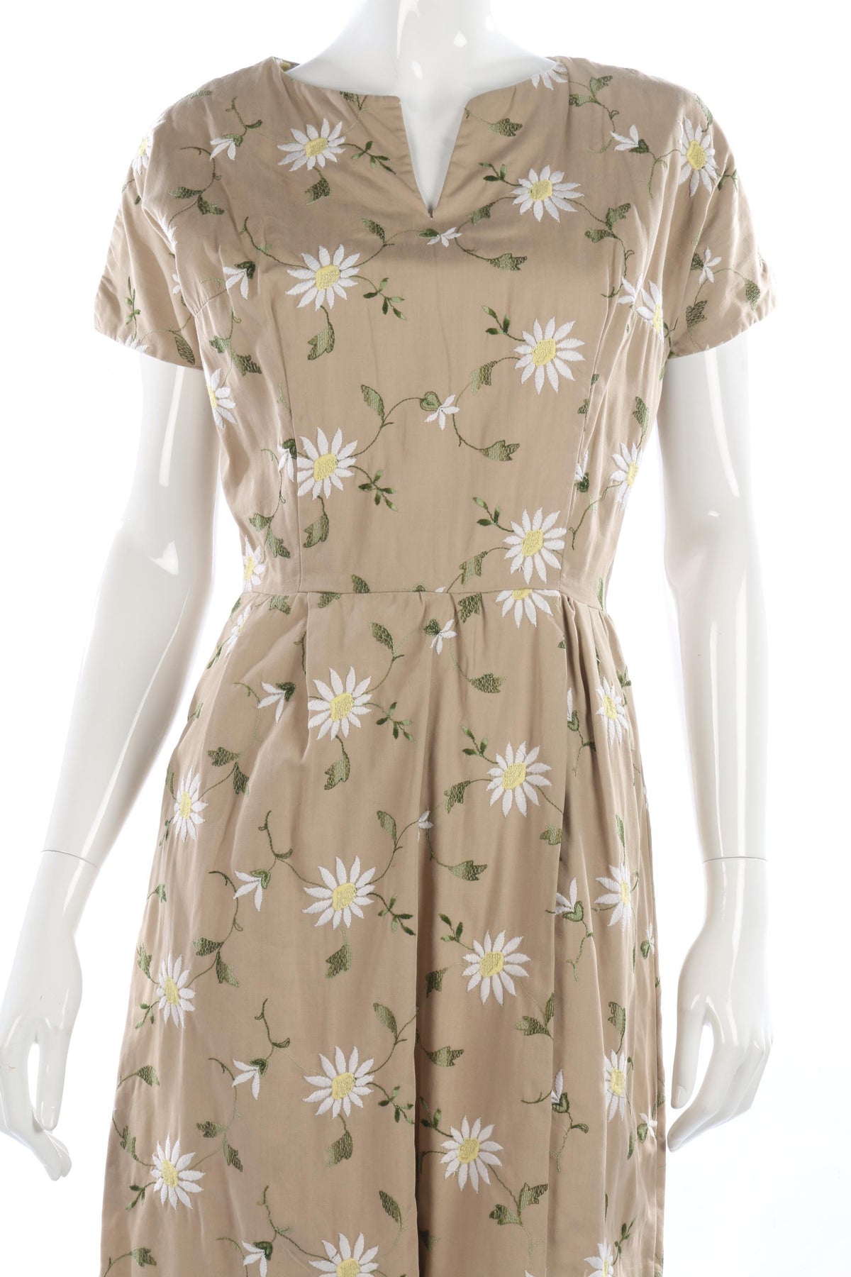 Vintage 1960's/1960's embroidered dress size S - Ava & Iva
