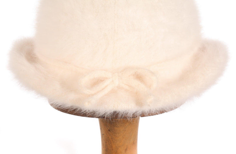 Cream Kangol hat detail