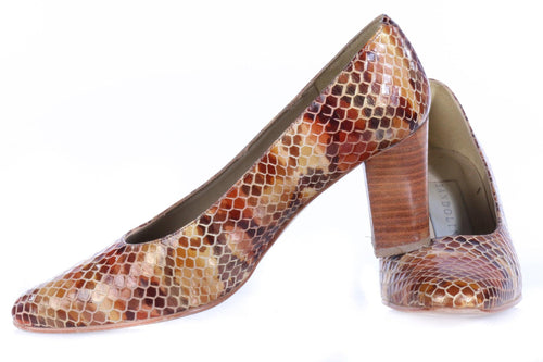 Bandolino snake skin shoes size 6