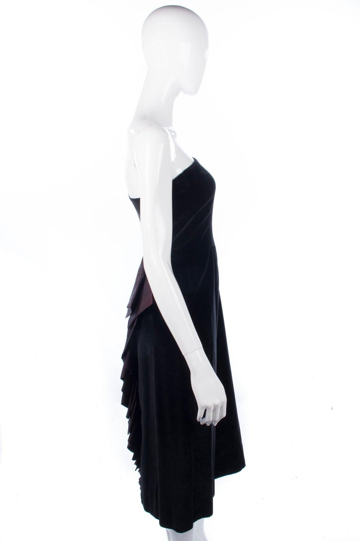 Fabulous Vintage Black Velvet Cocktail Dress with Silk Bow UK Size 6/8 - Ava & Iva