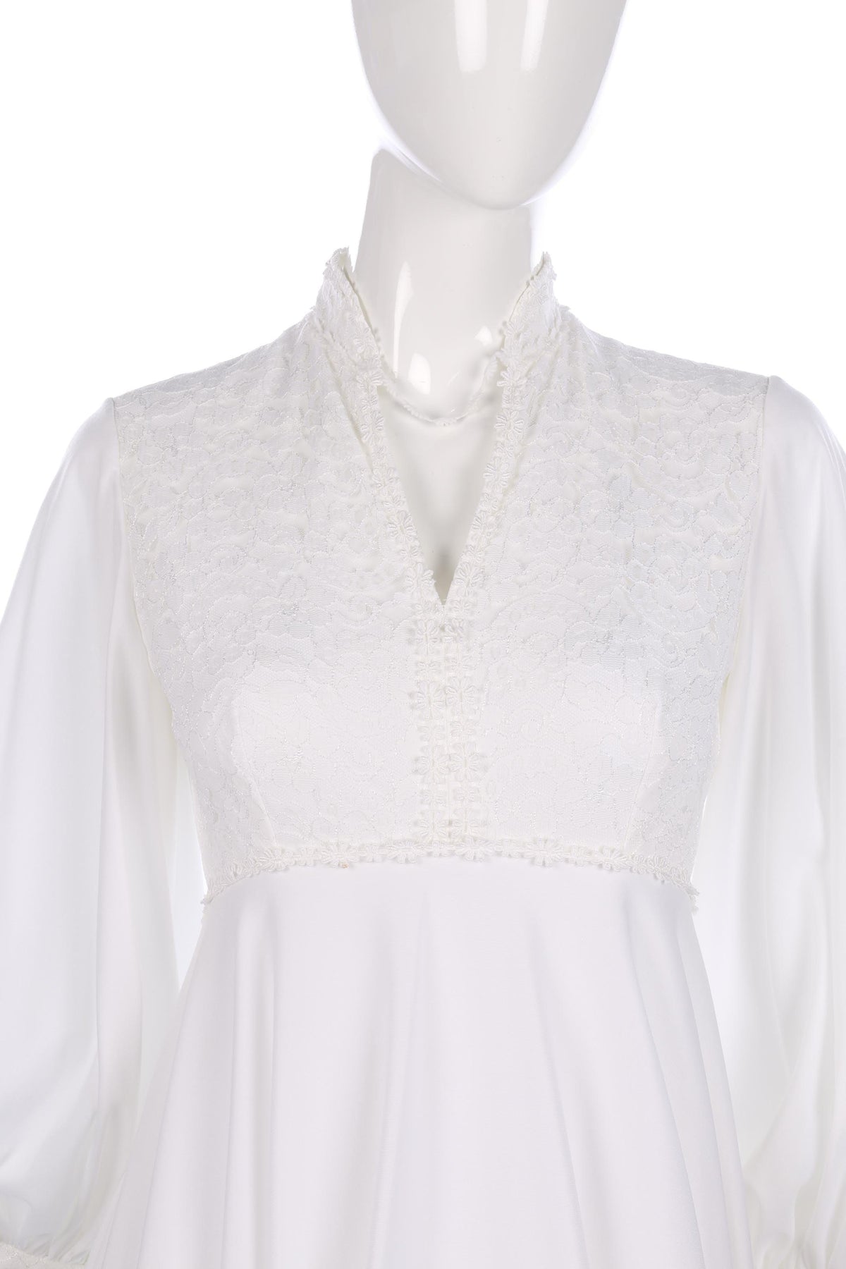 Vintage white wedding dress with flower lace and cuffed sleeves - Ava & Iva