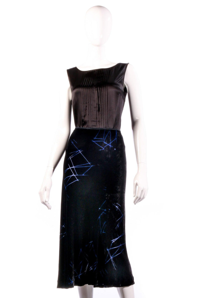 Armani Exchange Knee Length Skirt Black with Blue Pattern Size 6 - Ava & Iva