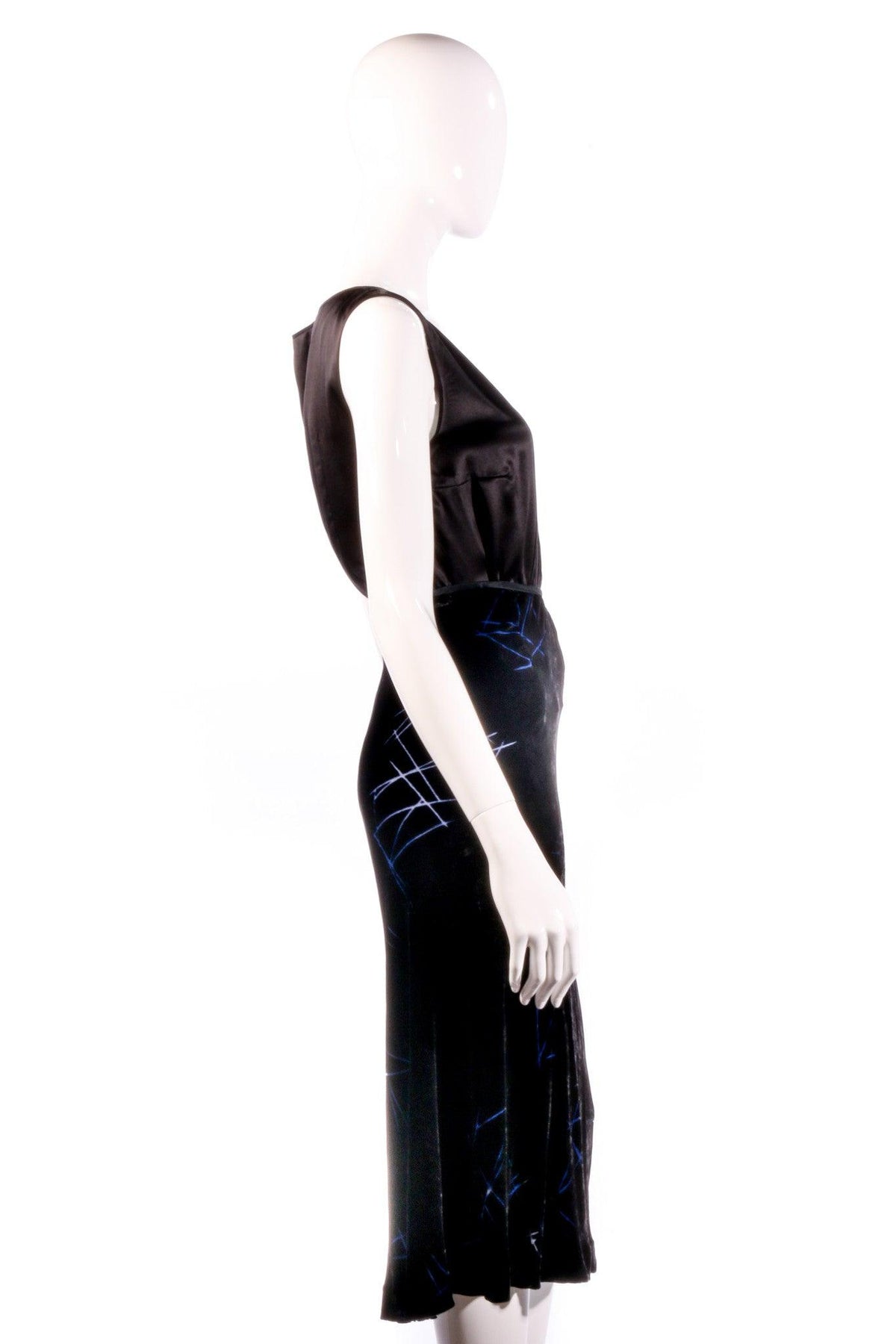 Armani Exchange Knee Length Skirt Black with Blue Pattern Size 6 - Ava & Iva